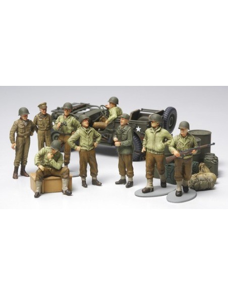 1:48 US ARMY INFANTRY AT REST